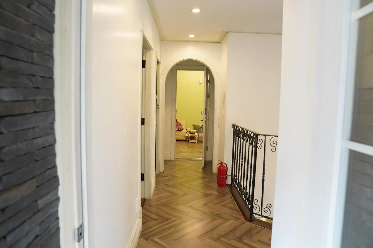 The Blossom In Hongdae 2*, Σεούλ Νότια Κορέα